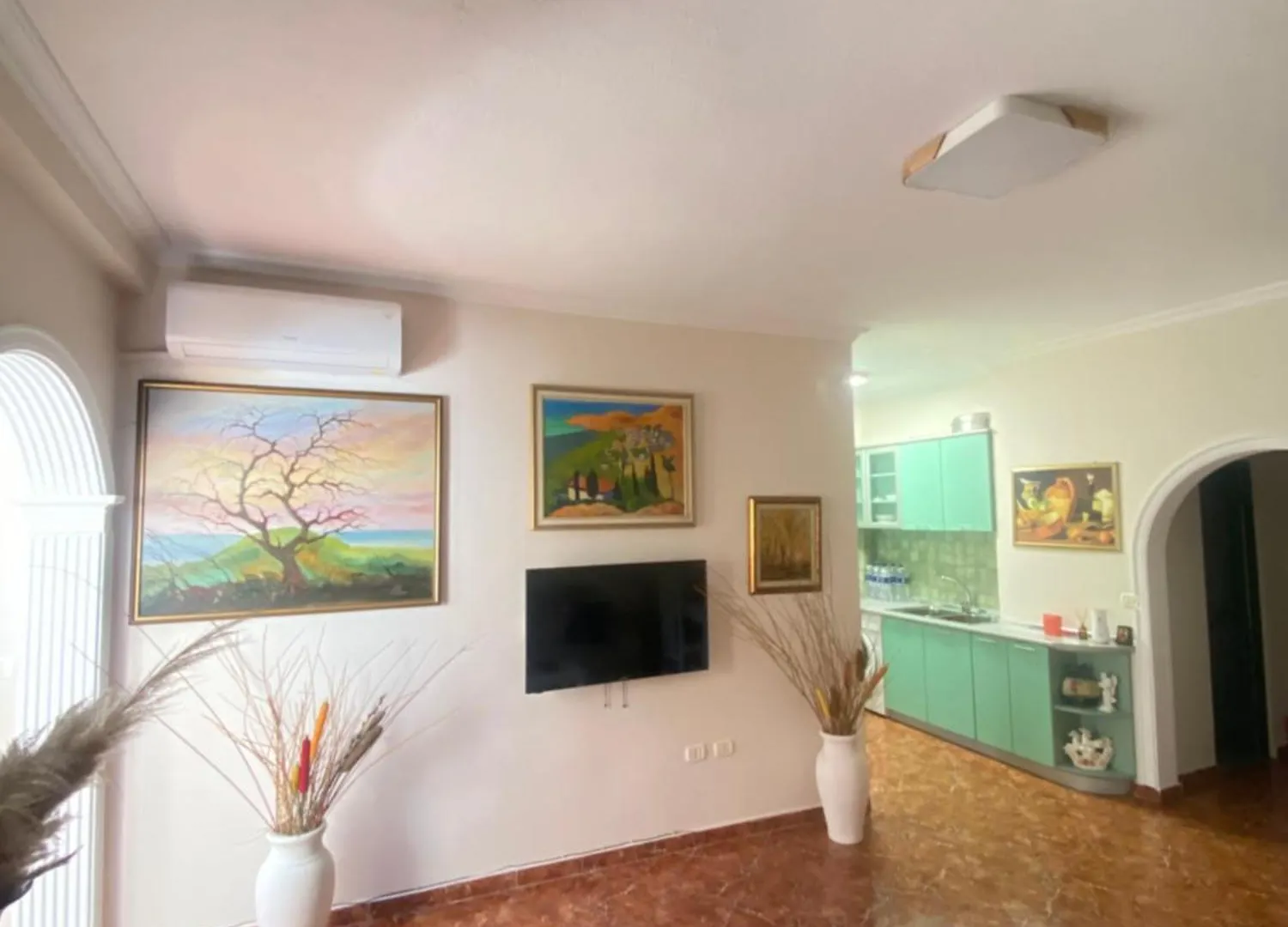 Cozy Apartment At Tirana Center