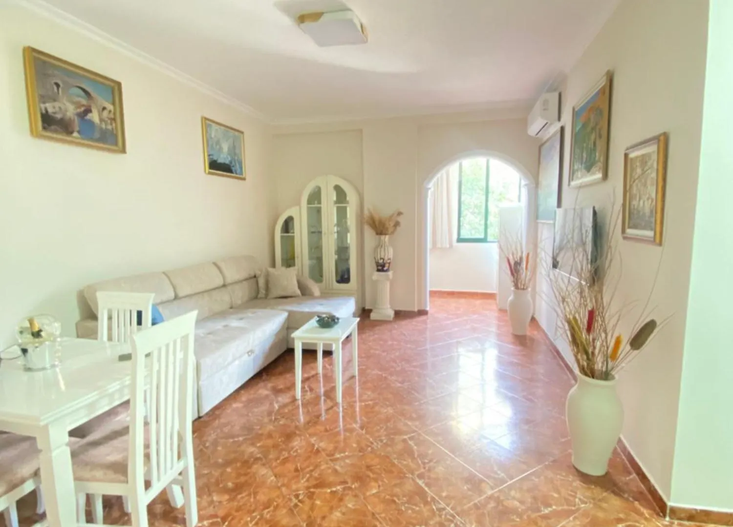 Cozy Apartment At Tirana Center